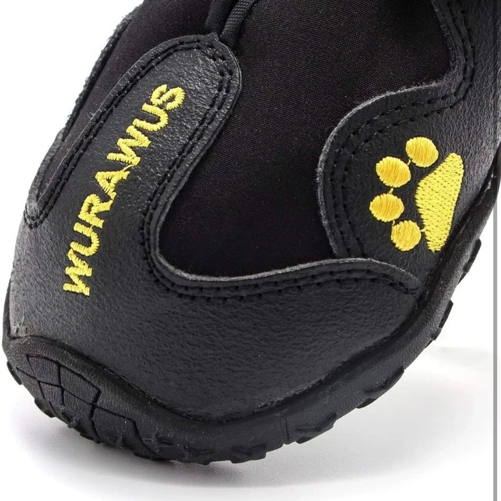 Waterproof Dog Boots with Adjustable Reflective Straps Anti-Slip Sole Black 4PCS